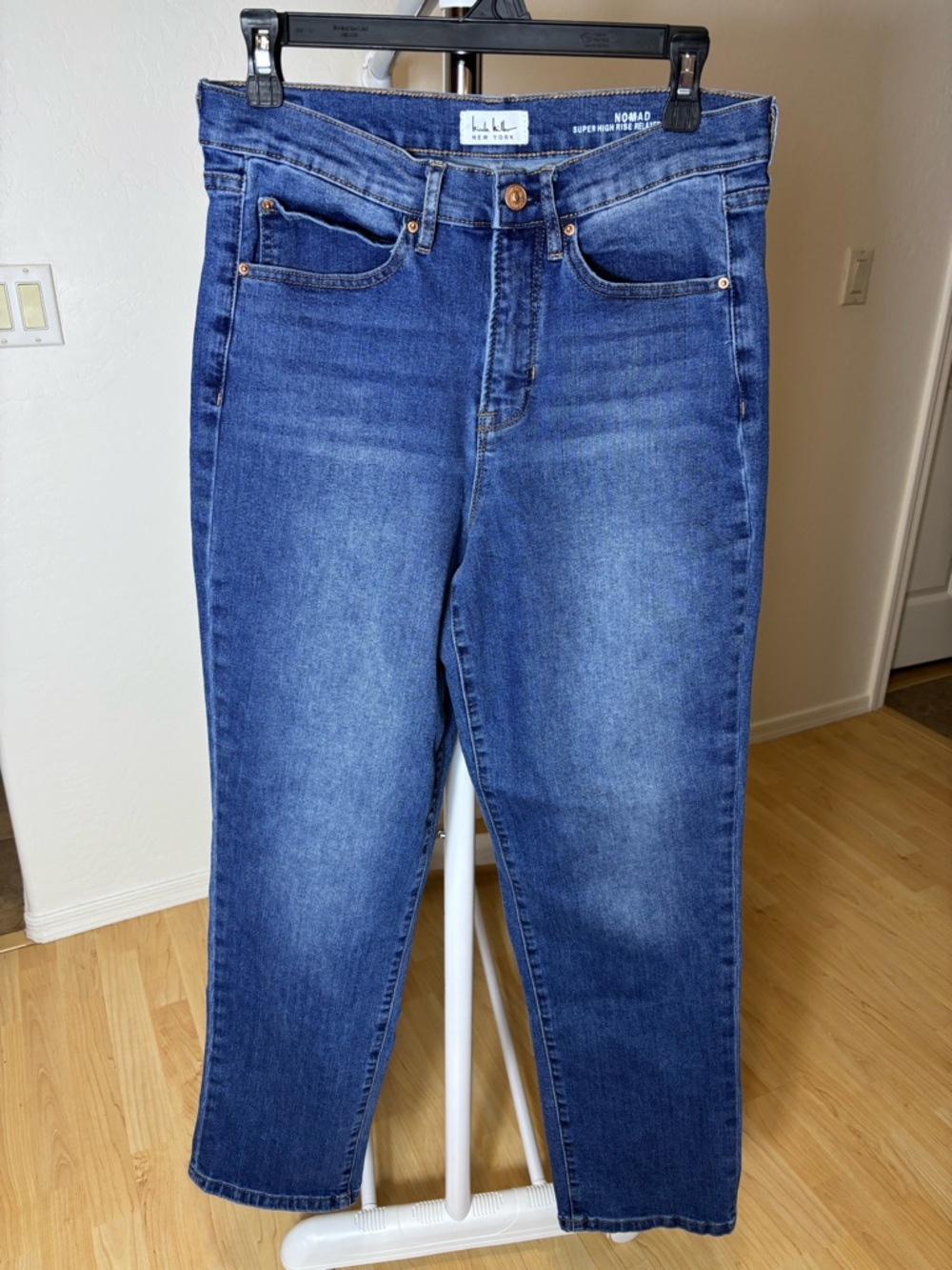 Kut from the Kloth Straight Leg Jeans in Dark Blue Wash